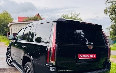 Cadillac Escalade IV, 2016 год, 3 300 000 рублей, 1 фотография