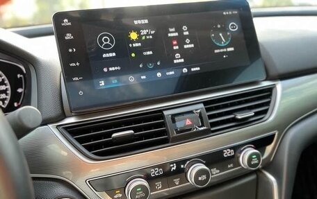 Honda Accord IX рестайлинг, 2022 год, 2 380 000 рублей, 10 фотография