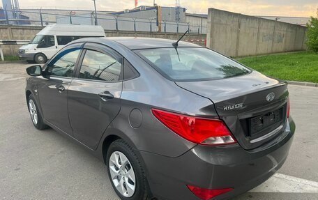 Hyundai Solaris II рестайлинг, 2015 год, 735 000 рублей, 7 фотография