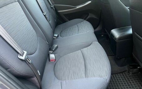 Hyundai Solaris II рестайлинг, 2015 год, 735 000 рублей, 20 фотография