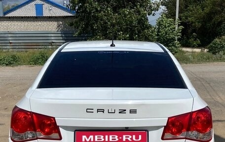 Chevrolet Cruze II, 2010 год, 629 000 рублей, 9 фотография