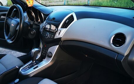 Chevrolet Cruze II, 2014 год, 760 000 рублей, 14 фотография