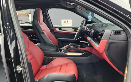 Porsche Cayenne III, 2025 год, 17 000 000 рублей, 10 фотография