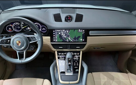 Porsche Cayenne III, 2022 год, 10 807 700 рублей, 6 фотография