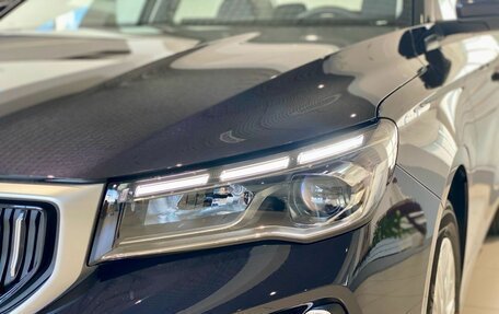 Geely Emgrand, 2024 год, 1 640 000 рублей, 9 фотография
