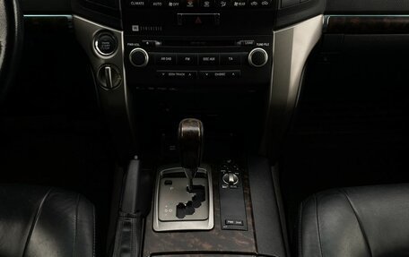 Toyota Land Cruiser 200, 2011 год, 2 999 000 рублей, 13 фотография