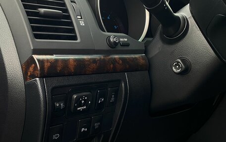 Toyota Land Cruiser 200, 2011 год, 2 999 000 рублей, 23 фотография