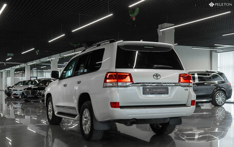 Toyota Land Cruiser 200, 2020 год, 7 600 000 рублей, 5 фотография