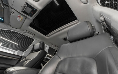 Toyota Land Cruiser 200, 2020 год, 7 600 000 рублей, 10 фотография