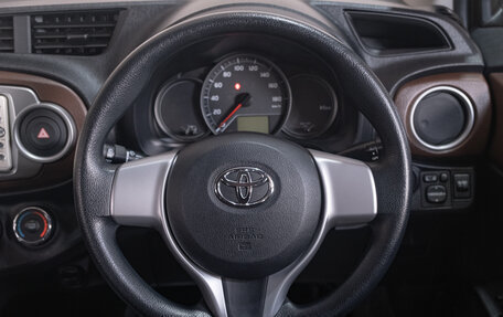 Toyota Vitz, 2011 год, 939 000 рублей, 13 фотография