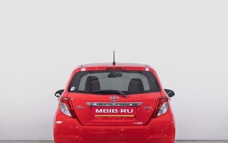 Toyota Vitz, 2011 год, 939 000 рублей, 5 фотография