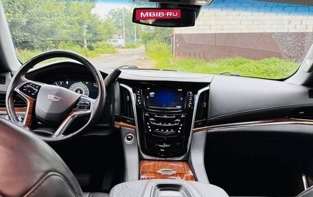Cadillac Escalade IV, 2016 год, 3 300 000 рублей, 3 фотография