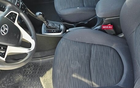 Hyundai Solaris II рестайлинг, 2015 год, 1 050 000 рублей, 4 фотография