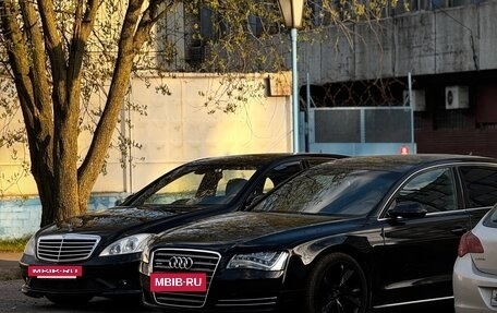 Audi A8, 2010 год, 1 650 000 рублей, 2 фотография