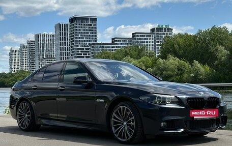 BMW 5 серия, 2011 год, 2 390 000 рублей, 2 фотография