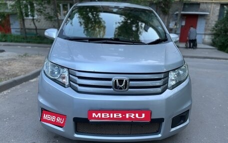 Honda Freed I, 2012 год, 1 250 000 рублей, 2 фотография