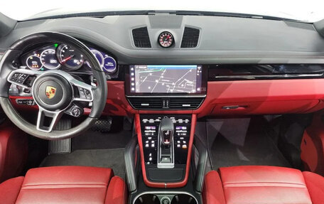 Porsche Cayenne III, 2022 год, 8 059 000 рублей, 7 фотография