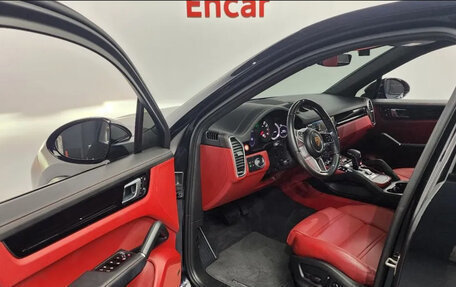 Porsche Cayenne III, 2022 год, 8 059 000 рублей, 10 фотография
