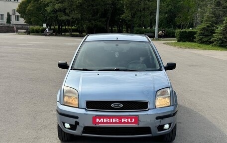 Ford Fusion I, 2005 год, 245 000 рублей, 3 фотография