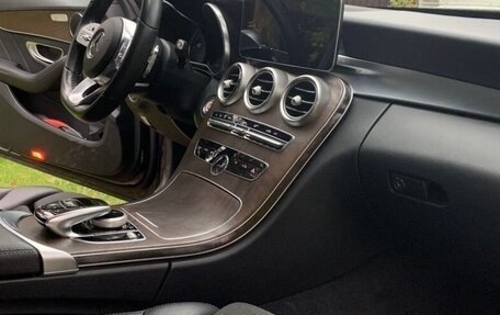 Mercedes-Benz C-Класс, 2018 год, 3 200 000 рублей, 1 фотография