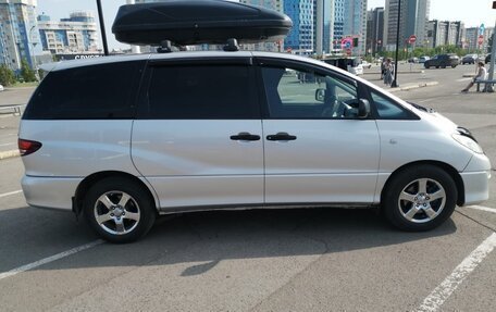 Toyota Estima III рестайлинг -2, 2003 год, 1 100 000 рублей, 1 фотография