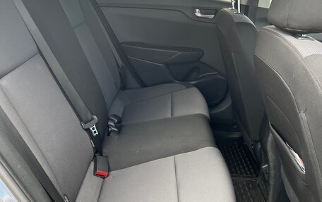 Hyundai Solaris II рестайлинг, 2021 год, 1 750 000 рублей, 8 фотография