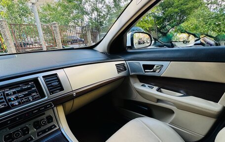 Jaguar XF I рестайлинг, 2013 год, 1 890 000 рублей, 19 фотография