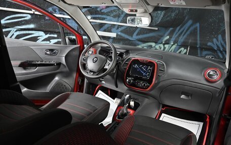 Renault Kaptur I рестайлинг, 2018 год, 1 255 000 рублей, 11 фотография