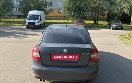 Skoda Octavia, 2010 год, 650 000 рублей, 2 фотография