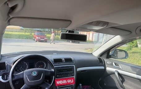 Skoda Octavia, 2010 год, 650 000 рублей, 3 фотография