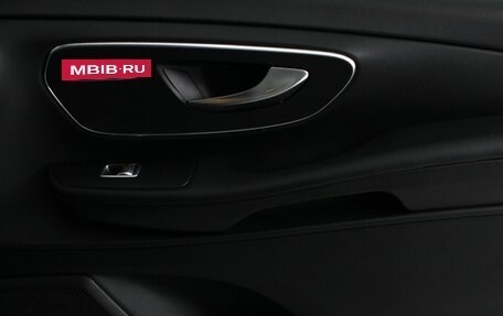 Mercedes-Benz V-Класс, 2014 год, 3 350 000 рублей, 15 фотография