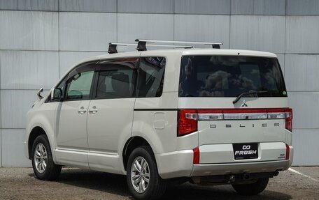 Mitsubishi Delica D:5 I, 2019 год, 3 690 000 рублей, 2 фотография