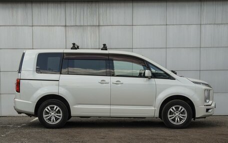 Mitsubishi Delica D:5 I, 2019 год, 3 690 000 рублей, 5 фотография
