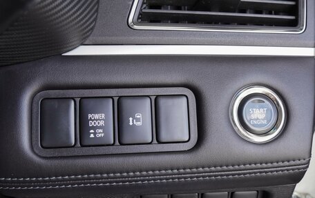 Mitsubishi Delica D:5 I, 2019 год, 3 690 000 рублей, 22 фотография