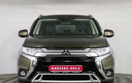 Mitsubishi Outlander III рестайлинг 3, 2019 год, 2 297 000 рублей, 2 фотография