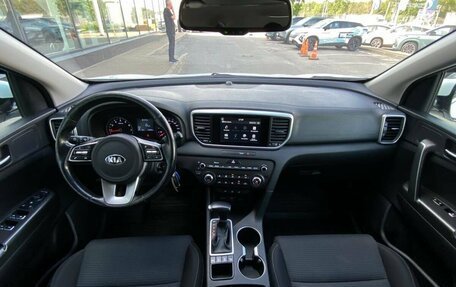 KIA Sportage IV рестайлинг, 2018 год, 1 880 000 рублей, 10 фотография