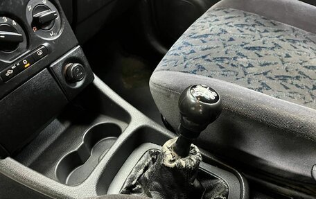 Opel Zafira A рестайлинг, 2000 год, 320 000 рублей, 27 фотография