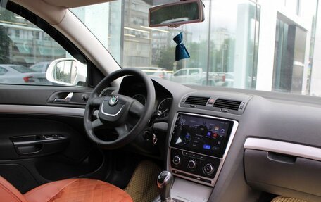 Skoda Octavia, 2011 год, 856 000 рублей, 10 фотография
