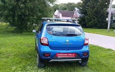 Renault Sandero II рестайлинг, 2018 год, 1 150 000 рублей, 2 фотография