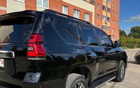 Toyota Land Cruiser Prado 150 рестайлинг 2, 2019 год, 5 900 000 рублей, 4 фотография