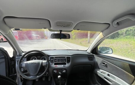 KIA Rio II, 2005 год, 400 000 рублей, 10 фотография