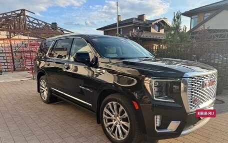 GMC Yukon IV, 2022 год, 10 500 000 рублей, 3 фотография
