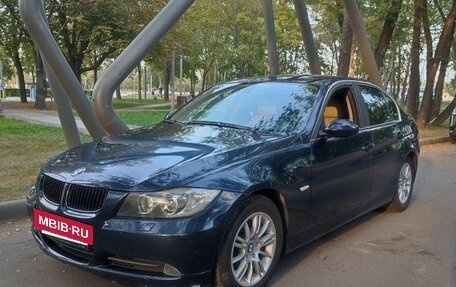BMW 3 серия, 2007 год, 1 450 000 рублей, 3 фотография