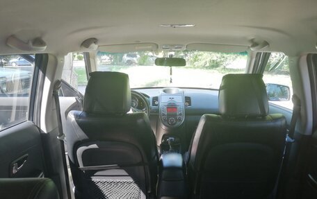 KIA Soul I рестайлинг, 2010 год, 830 000 рублей, 2 фотография