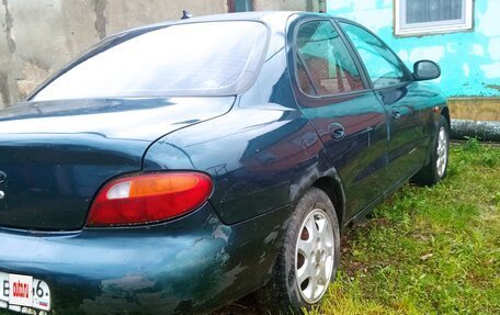 Hyundai Lantra II, 1996 год, 60 000 рублей, 3 фотография