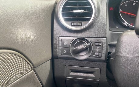 Opel Antara I, 2013 год, 749 000 рублей, 17 фотография