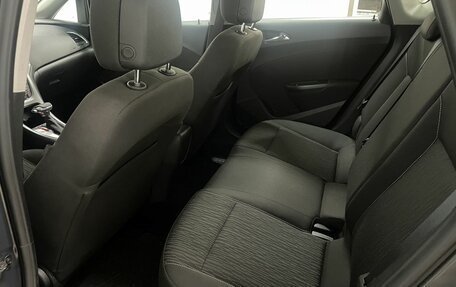 Opel Astra J, 2013 год, 925 000 рублей, 13 фотография