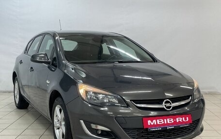 Opel Astra J, 2013 год, 925 000 рублей, 2 фотография