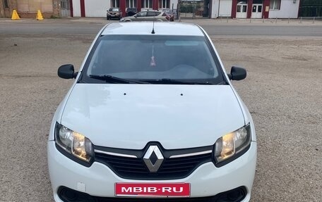 Renault Logan II, 2016 год, 400 000 рублей, 1 фотография