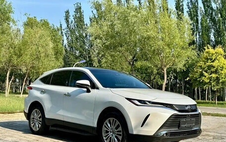 Toyota Harrier, 2022 год, 2 203 855 рублей, 3 фотография